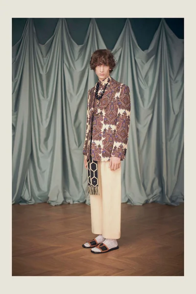Look 128
